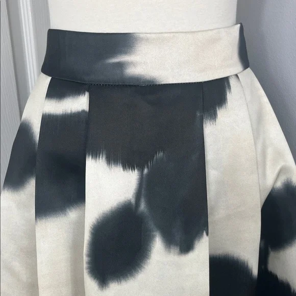 Brooks Brothers Floral A-Line Maxi Skirt in Twill - Picture 5 of 14